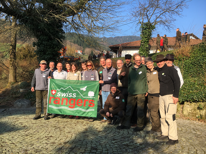 Die 18-köpfige Delegation der Swiss Rangers an der deutsche Naturwacht-Tagung; hier infolge zeitiger Abreise nicht ganz vollständig